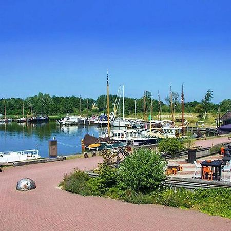 Chalet Op Camping Lauwersoog Met 3 Slaapkamers En Vaatwasser - Joycasa Exterior foto