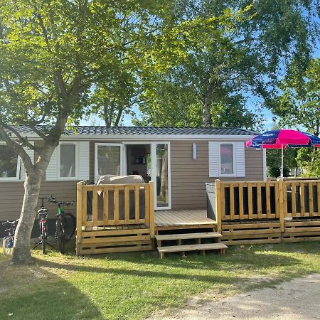 Chalet Op Camping Lauwersoog Met 3 Slaapkamers En Vaatwasser - Joycasa Exterior foto